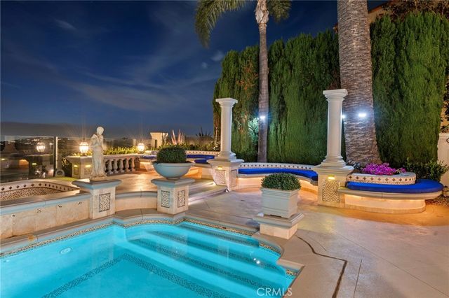 7 Vista Luci, Newport Coast, CA 92657