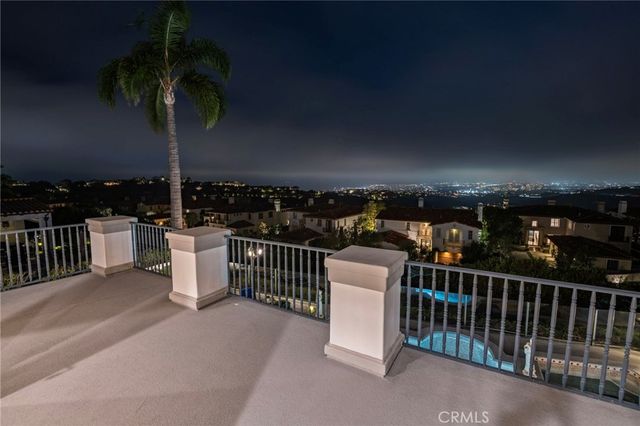 7 Vista Luci, Newport Coast, CA 92657