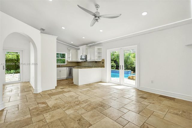 6121 SW 113th Court, Miami, FL 33173