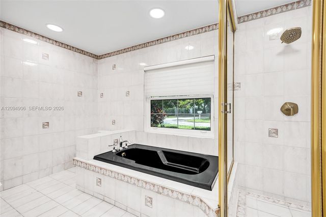6121 SW 113th Court, Miami, FL 33173