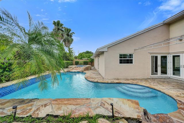 6121 SW 113th Court, Miami, FL 33173