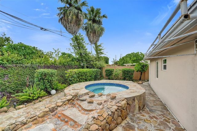 6121 SW 113th Court, Miami, FL 33173
