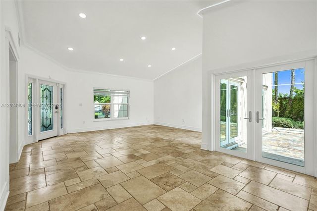 6121 SW 113th Court, Miami, FL 33173