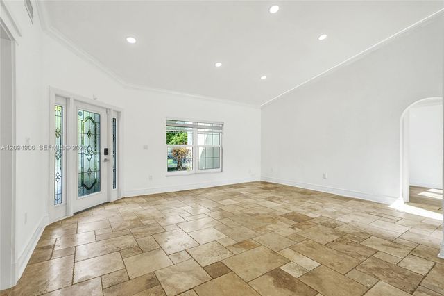 6121 SW 113th Court, Miami, FL 33173