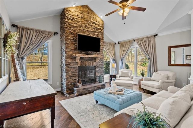 5936 Tarleton Drive, Oak Ridge, NC 27310