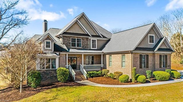 5936 Tarleton Drive, Oak Ridge, NC 27310