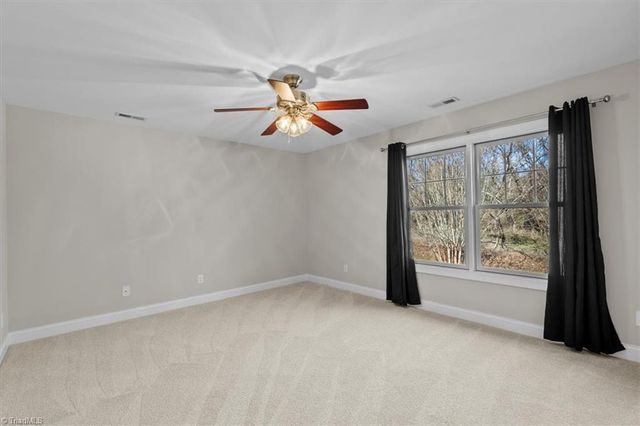 5936 Tarleton Drive, Oak Ridge, NC 27310