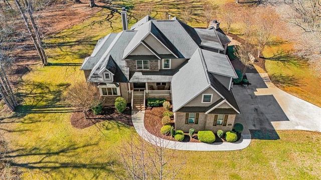 5936 Tarleton Drive, Oak Ridge, NC 27310