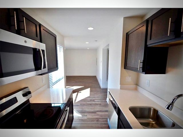 2806 Reagan Street 209, Dallas, TX 75219