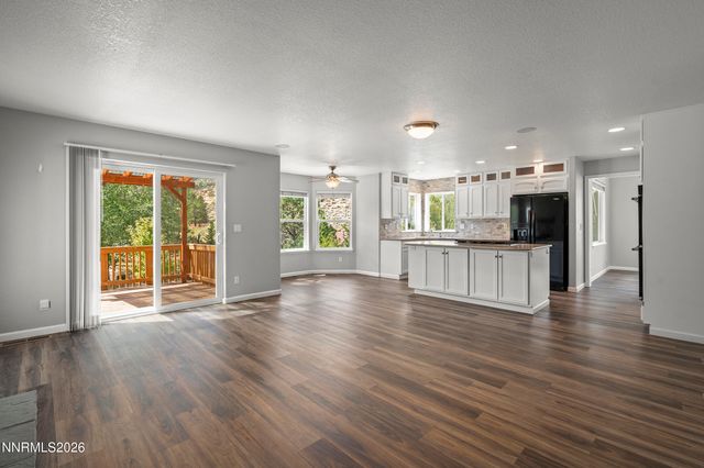 3628 Lakeview Road, Carson City, NV 89703