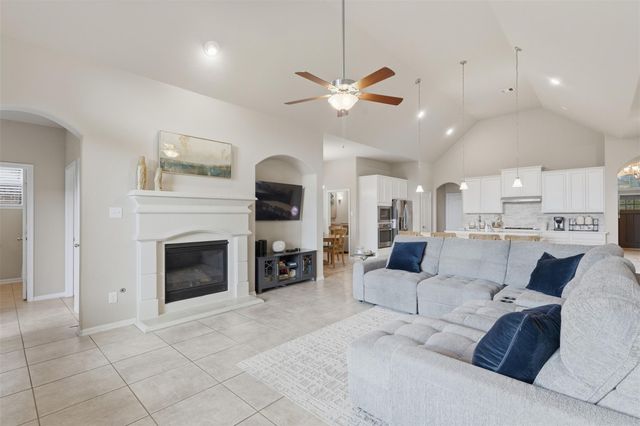 7617 Timberside Drive, Pearland, TX 77581