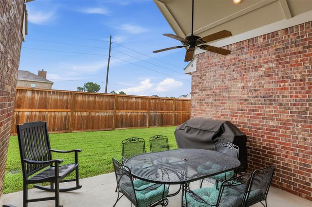 7617 Timberside Drive, Pearland, TX 77581