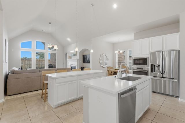 7617 Timberside Drive, Pearland, TX 77581