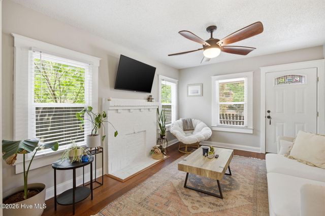 708 S 4th Street, Wilmington, NC 28401