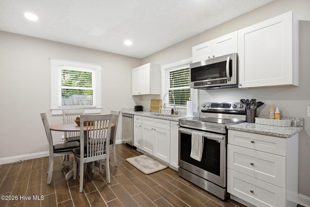 708 S 4th Street, Wilmington, NC 28401