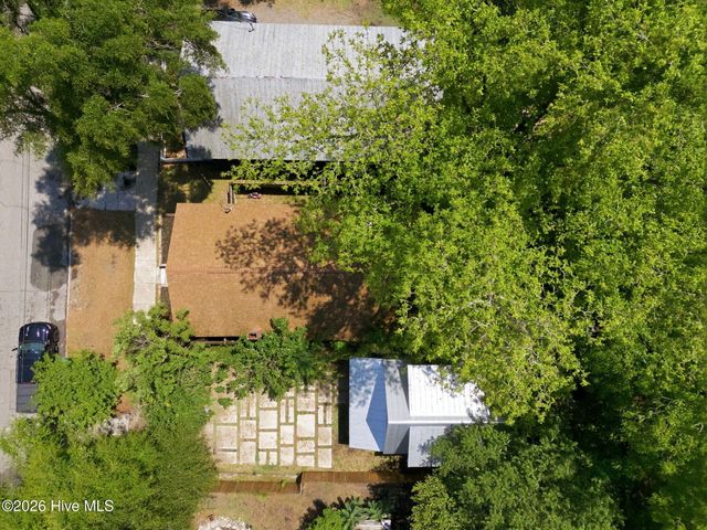 708 S 4th Street, Wilmington, NC 28401