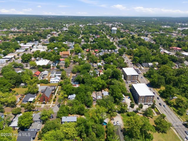 708 S 4th Street, Wilmington, NC 28401