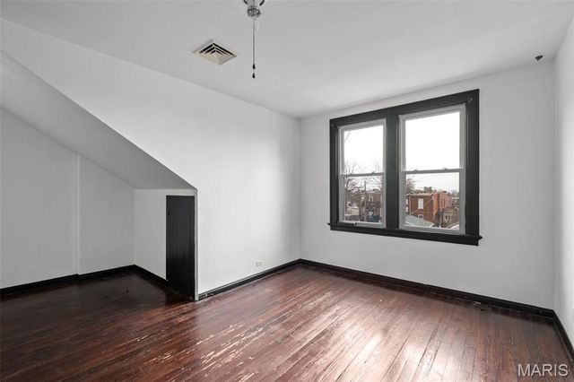 4408 Louisiana Avenue, St Louis, MO 63111