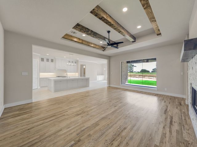 1000 henry way Road, Springtown, TX 76082