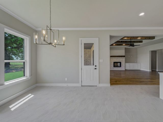 1000 henry way Road, Springtown, TX 76082