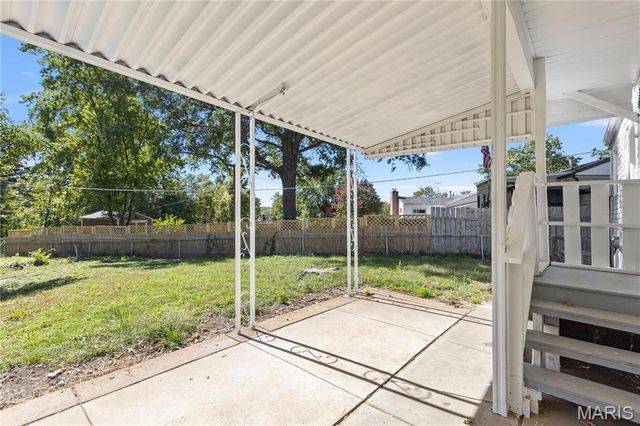 1546 Kappel Drive, St Louis, MO 63136