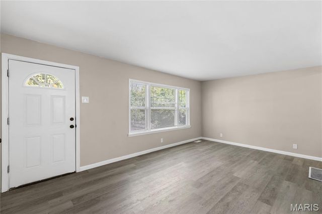 1546 Kappel Drive, St Louis, MO 63136