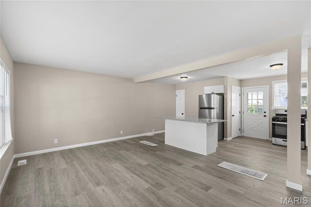1546 Kappel Drive, St Louis, MO 63136