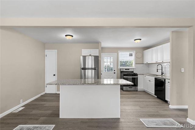 1546 Kappel Drive, St Louis, MO 63136
