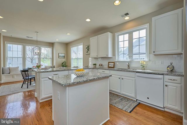 6907 BROADLEAF TER, Gainesville, VA 20155