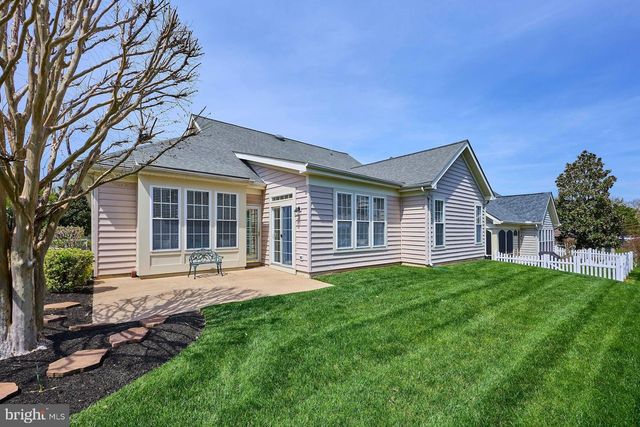 6907 BROADLEAF TER, Gainesville, VA 20155