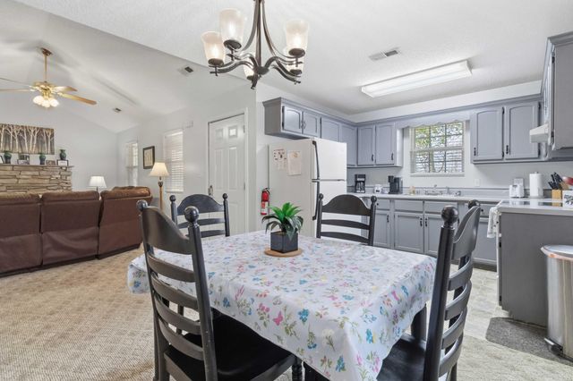 519 Enchanted Forest Way, Burnside, KY 42519