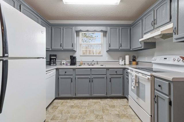 519 Enchanted Forest Way, Burnside, KY 42519