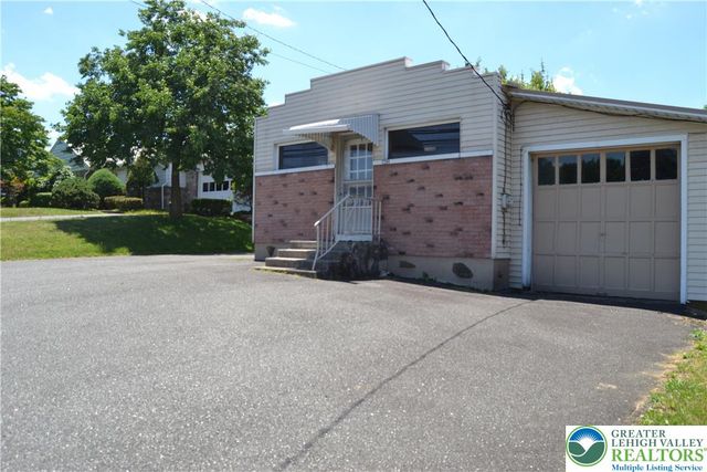 1294 Trexlertown Road, Macungie Boro, PA 18062