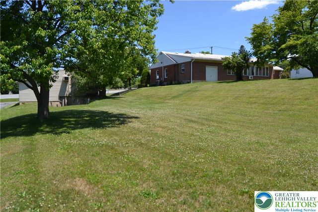 1294 Trexlertown Road, Macungie Boro, PA 18062