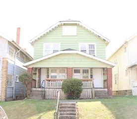2723-2725 Sullivant Avenue, Columbus, OH 43204