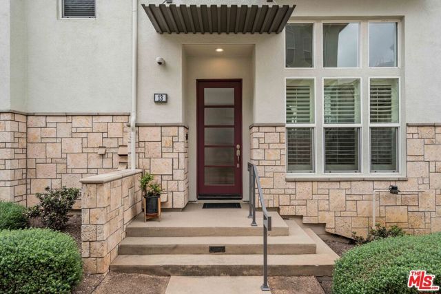 6020 Celedon 13, Los Angeles, CA 90094