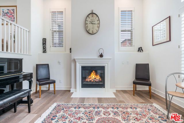 6020 Celedon 13, Los Angeles, CA 90094