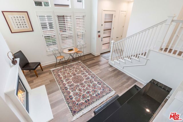 6020 Celedon 13, Los Angeles, CA 90094