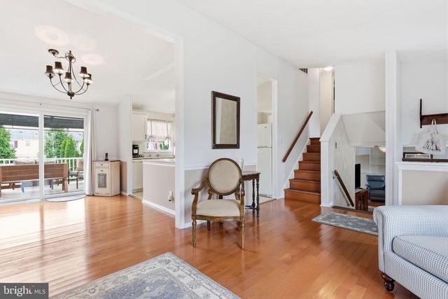 129 INDEPENDENCE DR, Morrisville, PA 19067
