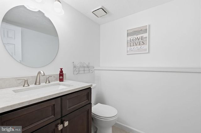129 INDEPENDENCE DR, Morrisville, PA 19067