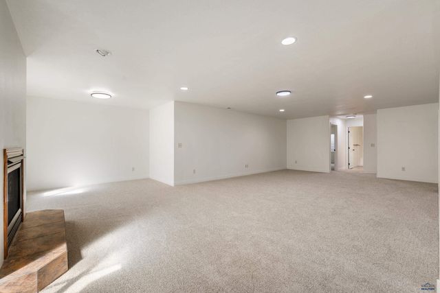 10005 CASTLEWOOD CT, Black Hawk, SD 57718