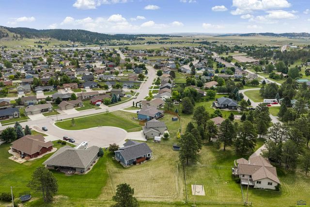 10005 CASTLEWOOD CT, Black Hawk, SD 57718