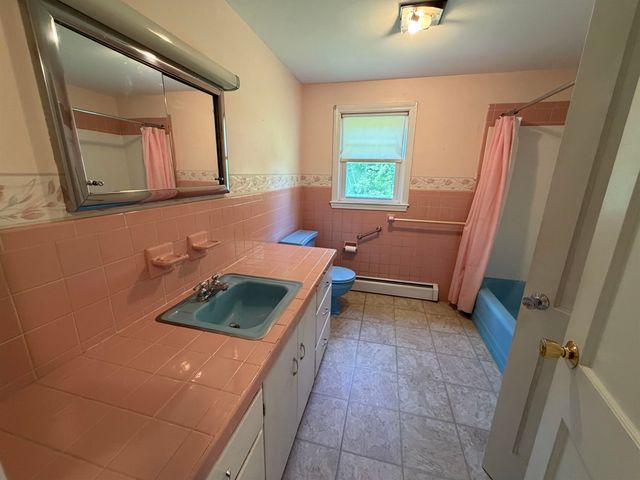 5 Ridgewood Terrace, Exeter, NH 03833