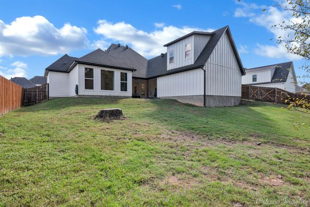 313 Rosedown Lane, Stonewall, LA 71078