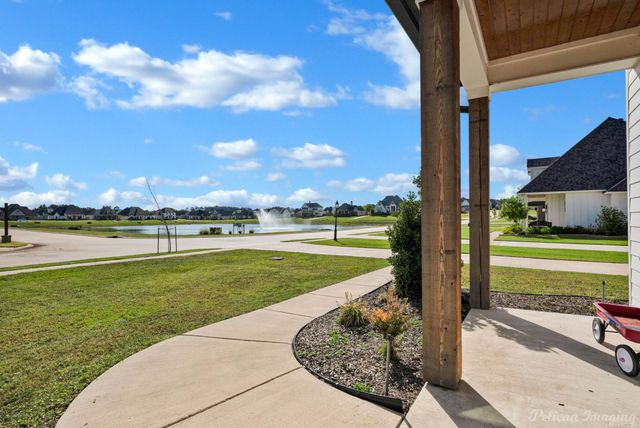 313 Rosedown Lane, Stonewall, LA 71078