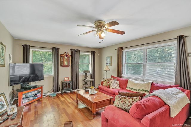 288 Prospect Road, Monroe, NY 10950