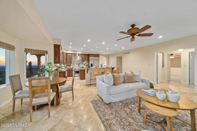 8750 N Glenhurst Place, Oro Valley, AZ 85704