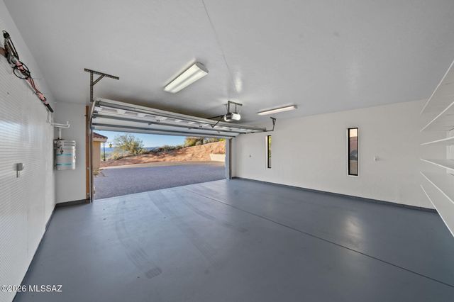 8750 N Glenhurst Place, Oro Valley, AZ 85704