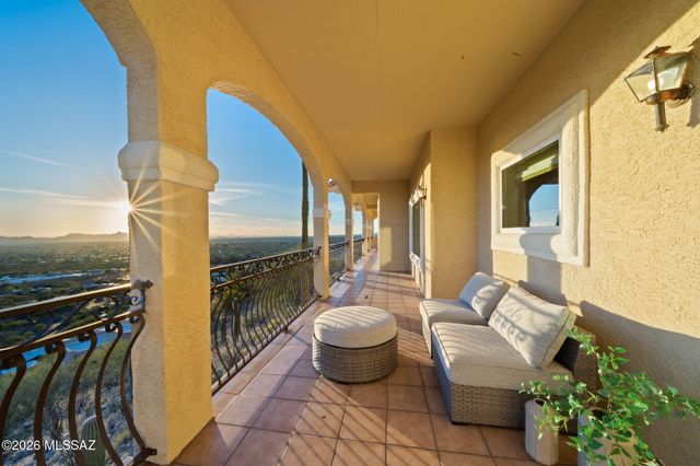 8750 N Glenhurst Place, Oro Valley, AZ 85704