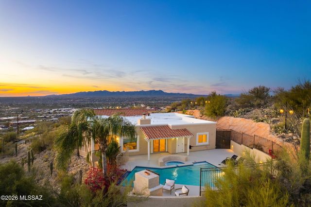 8750 N Glenhurst Place, Oro Valley, AZ 85704